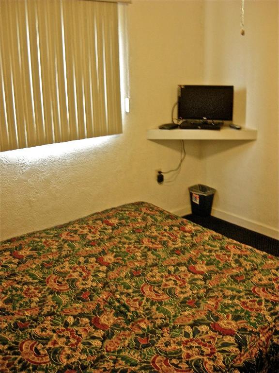 Hub Motel Redmond Buitenkant foto