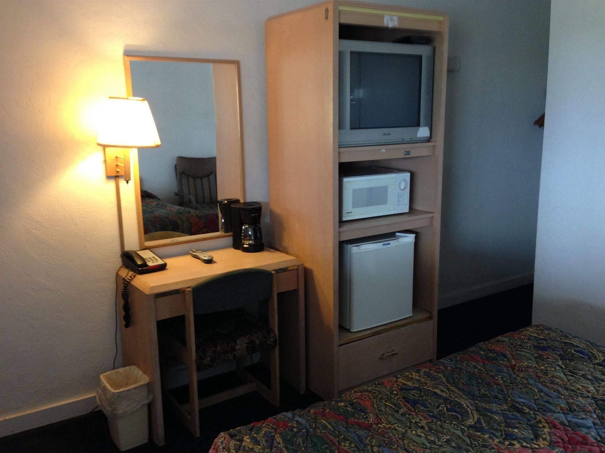 Hub Motel Redmond Buitenkant foto